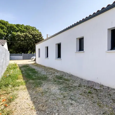 Hébergement de vacances Charmante Maison Proche La Rochelle (Charente-Maritime)