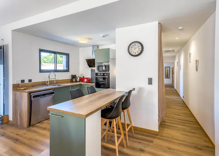 Charmante Maison Proche * La Rochelle (Charente-Maritime)